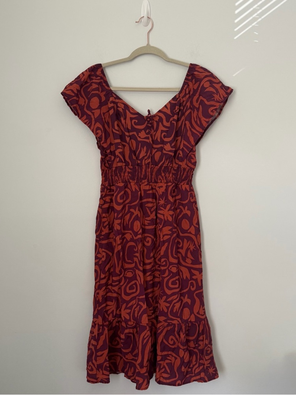 Luxology Smocked Abstract Midi Dress M Rust Purple Cottagecore Flutter Sleeve